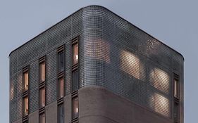 Buckle Street Studios by Locke, Aldgate